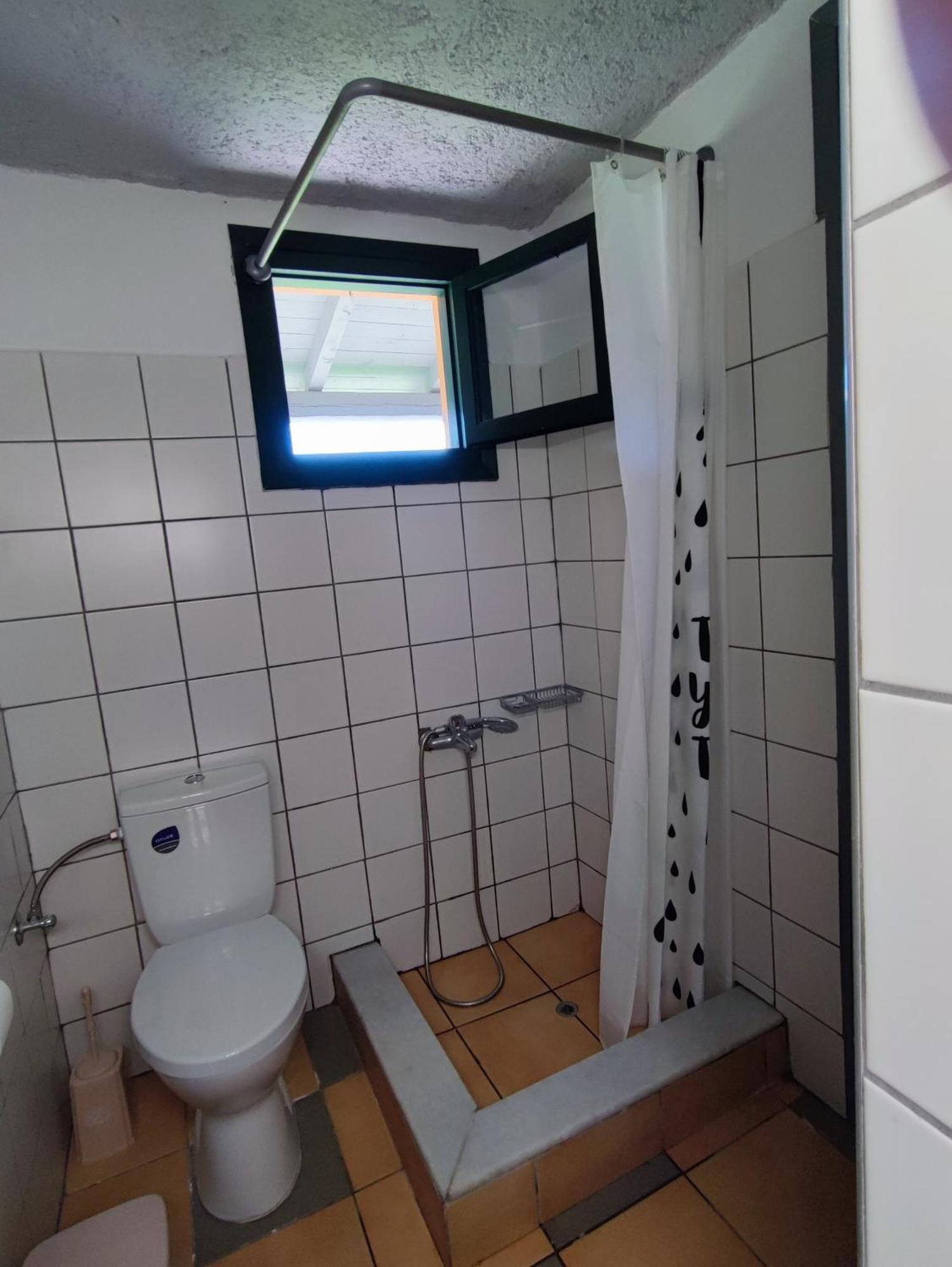 Lefkes Appartement Akharavi
